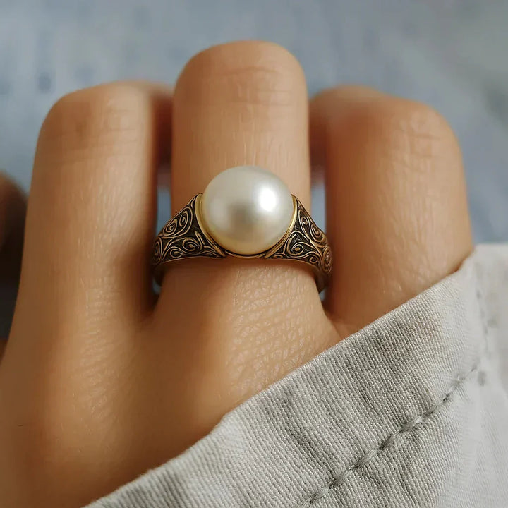 Charm - Vintage helmisormus